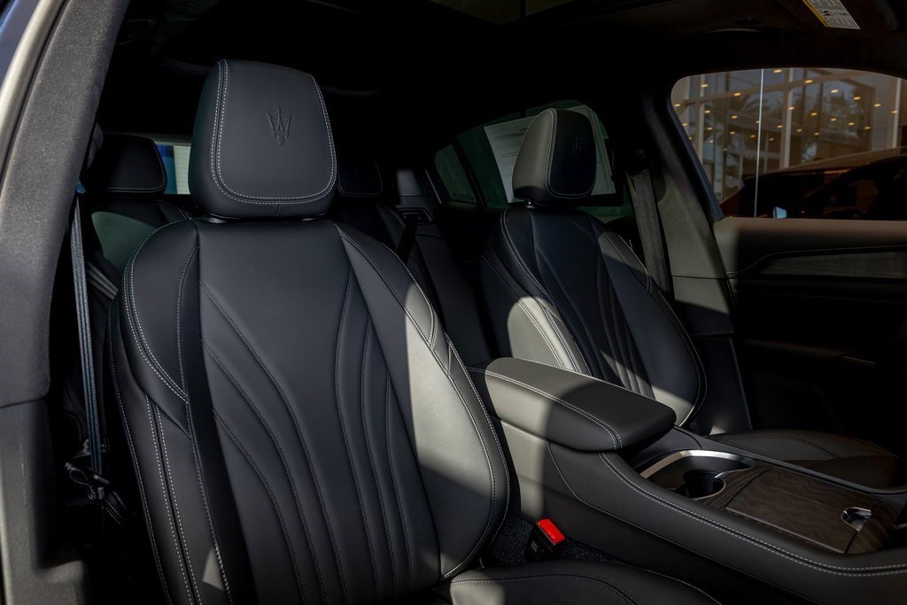 New 2025 Maserati Grecale Modena image 35