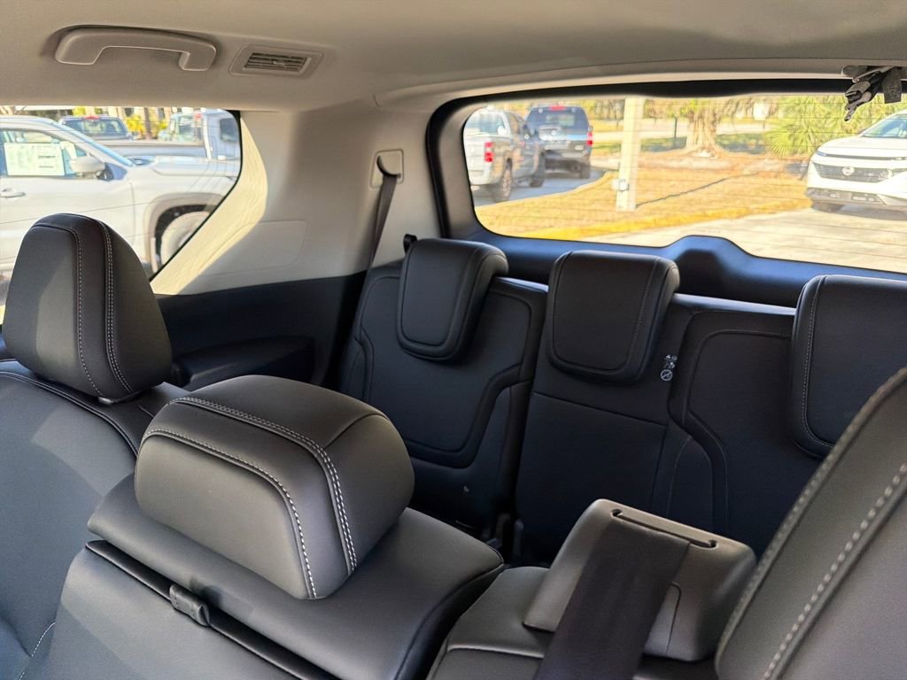 New 2026 Nissan Armada SV RWD image 30