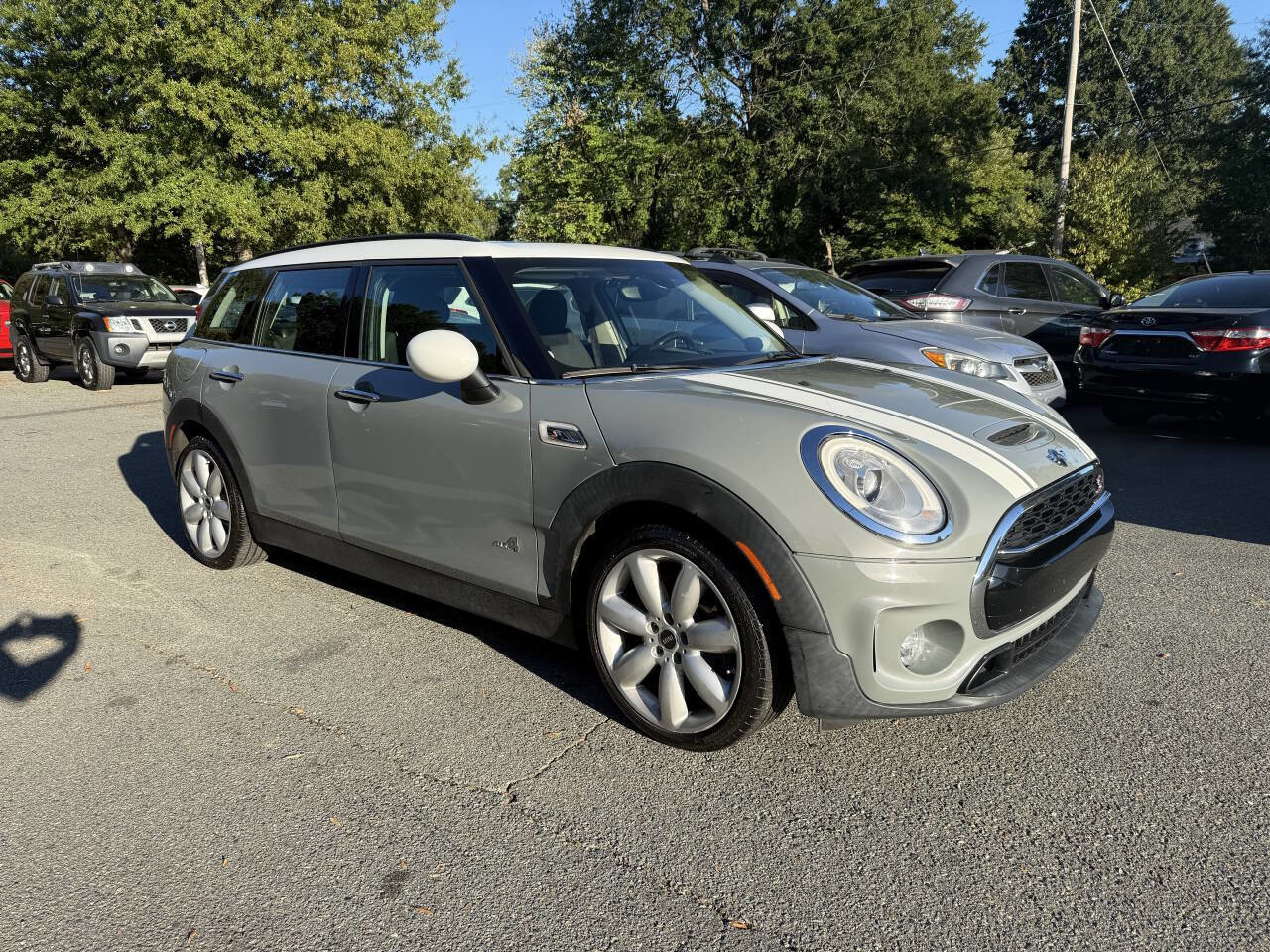Used 2017 MINI Cooper Clubman S image 4