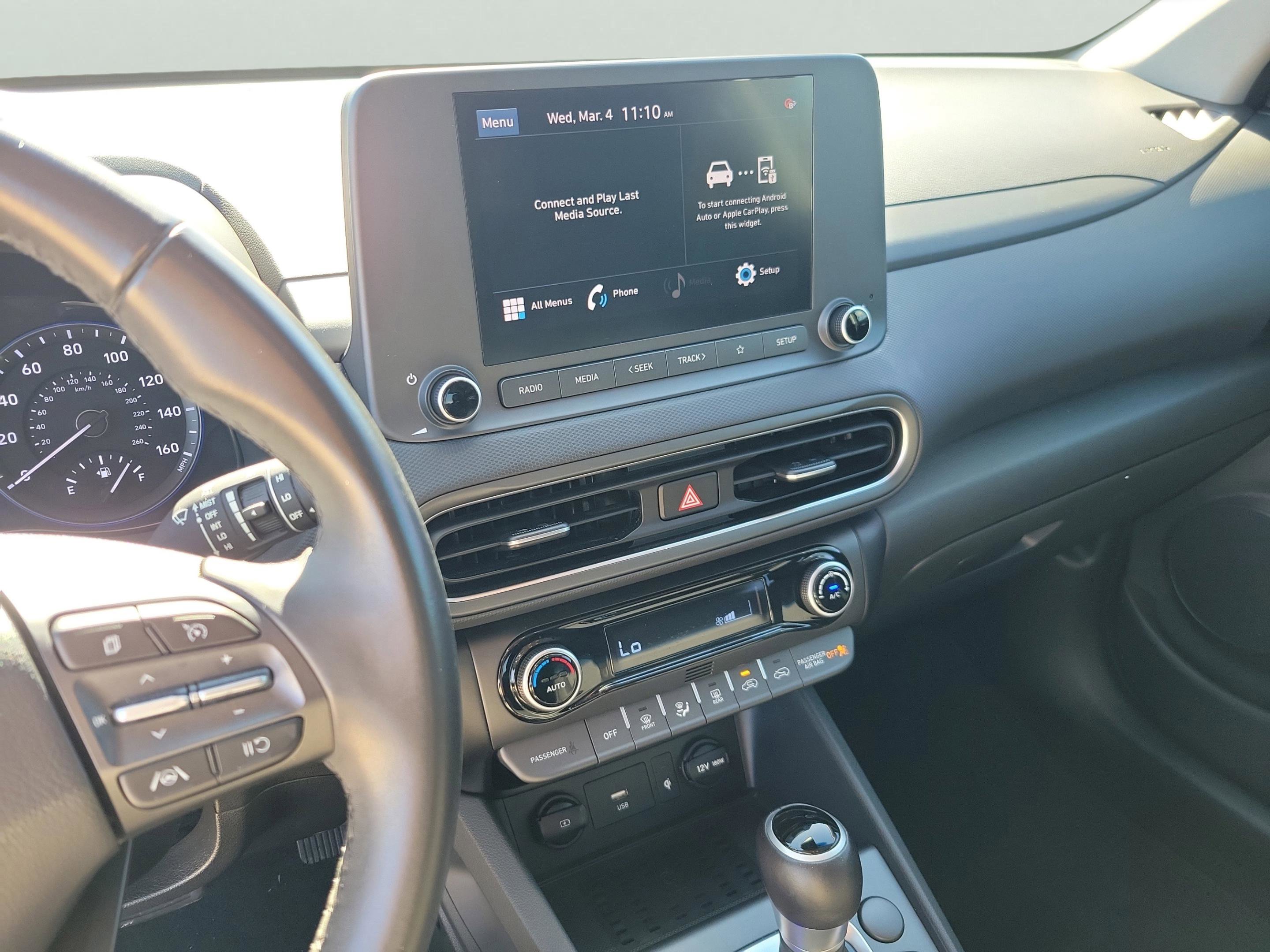 Certified 2022 Hyundai Kona SEL w/ Convenience Package image 22