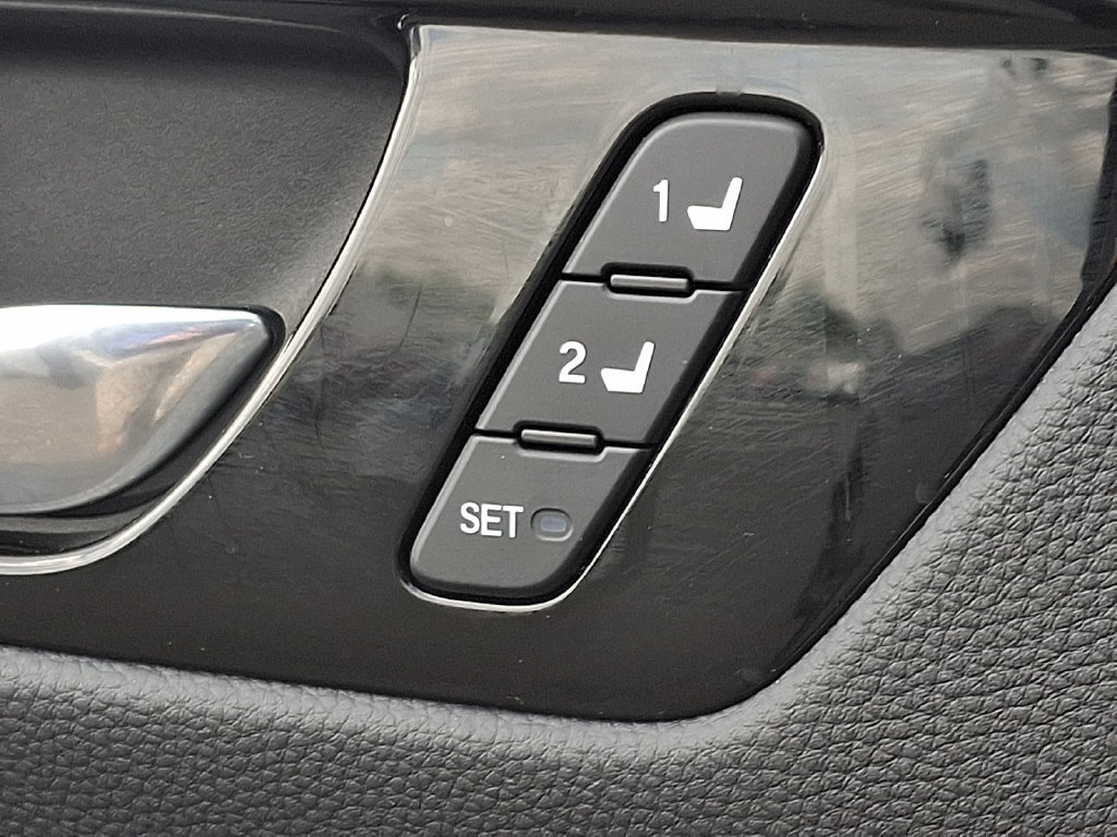 Used 2026 Honda CR-V EX-L image 27