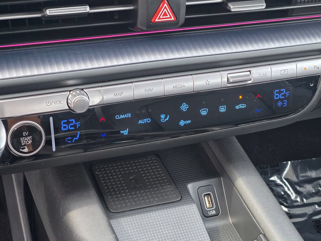 Certified 2024 Hyundai Ioniq 6 SEL AWD/4WD image 34