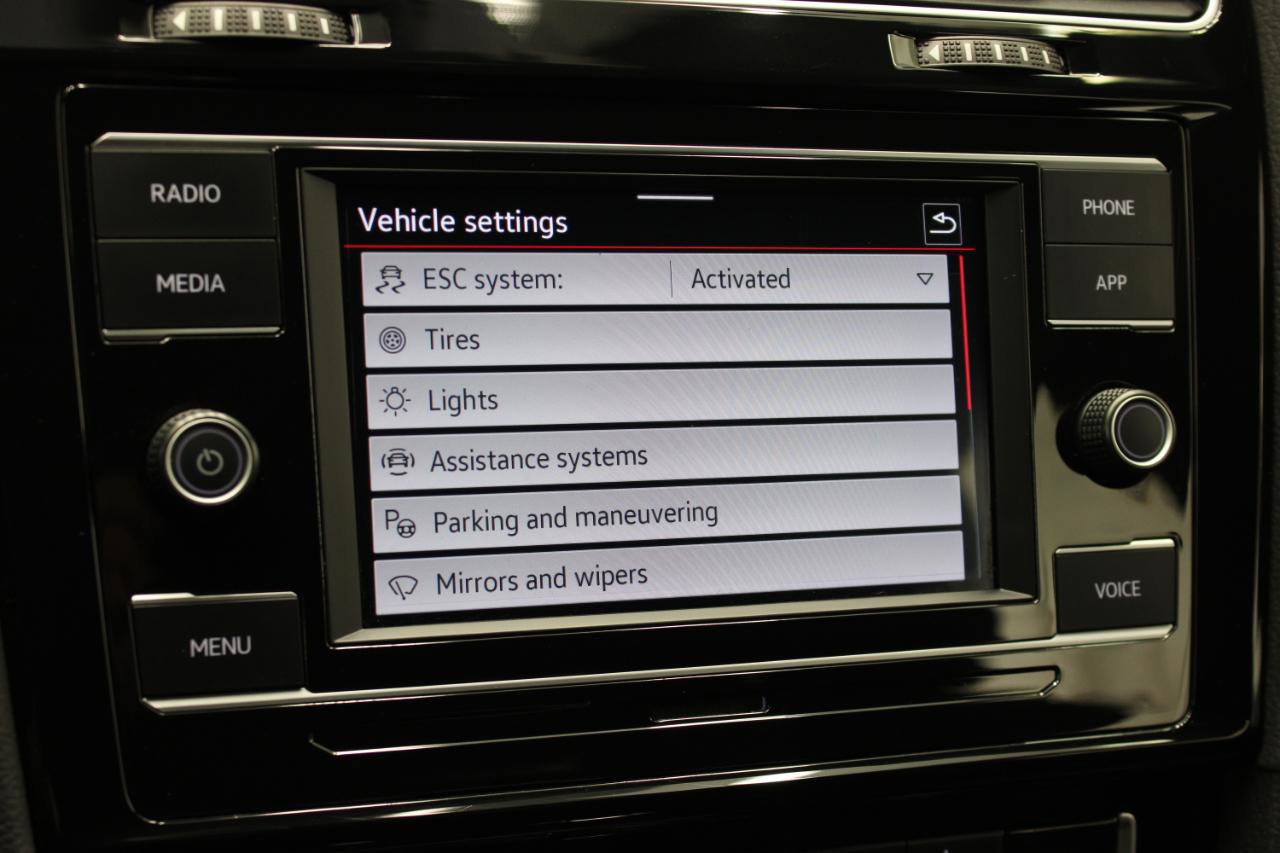 Used 2021 Volkswagen GTI S image 59