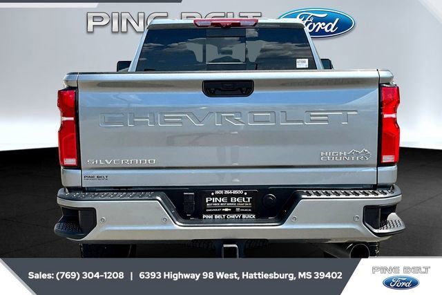 Used 2025 Chevrolet Silverado 2500 High Country w/ High Country Premium Package image 4