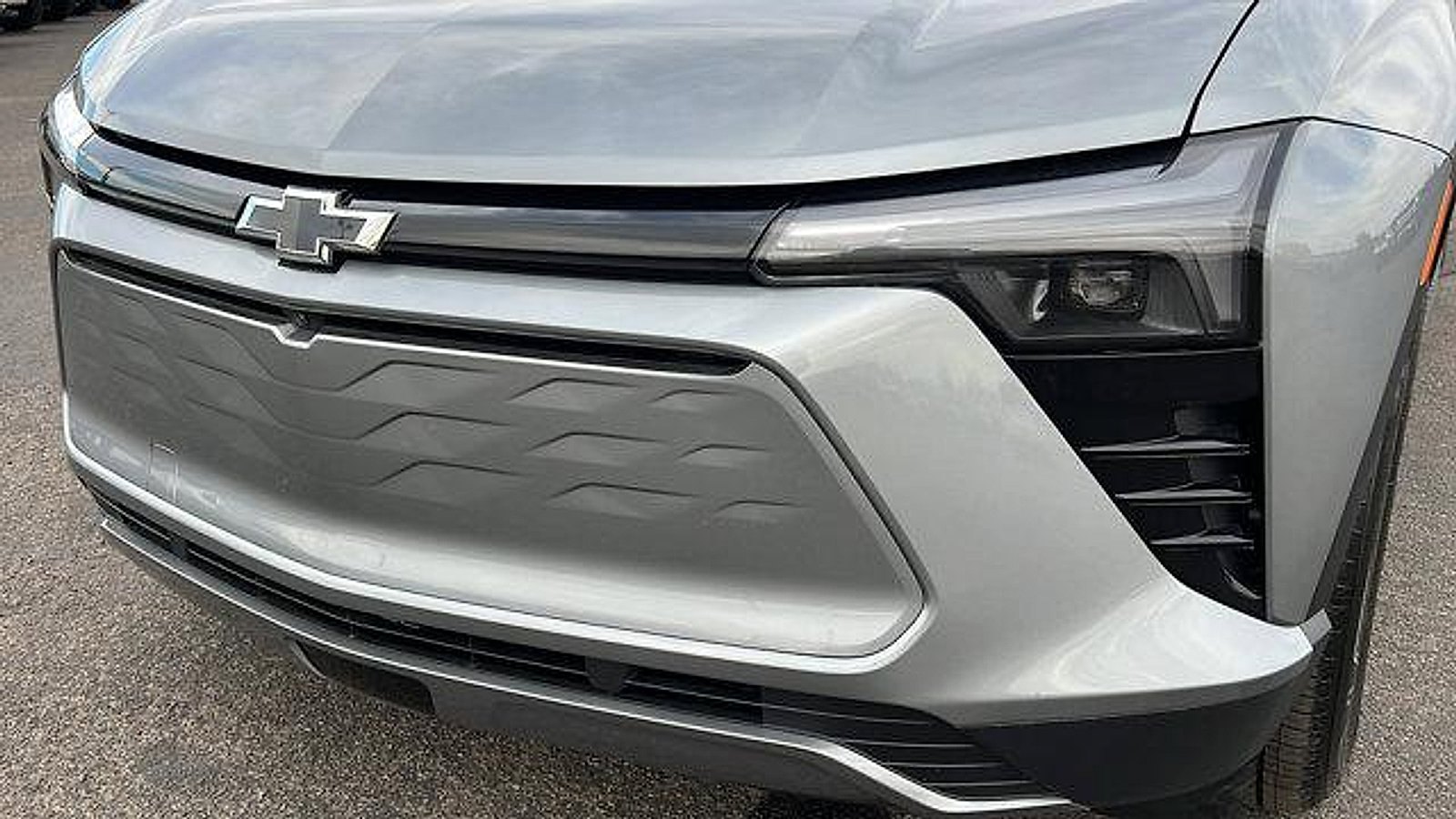 New 2026 Chevrolet Blazer EV LT image 9
