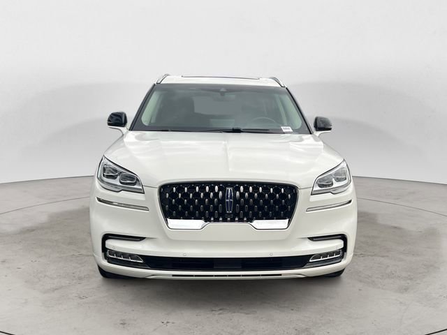 Used 2021 Lincoln Aviator Grand Touring w/ Equipment Group 302A AWD/4WD image 8