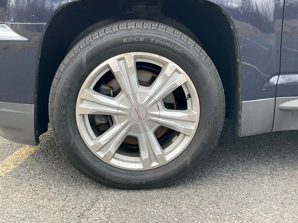 Used 2017 GMC Terrain SLE image 27