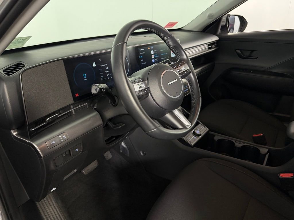 Used 2024 Hyundai Kona SEL image 22