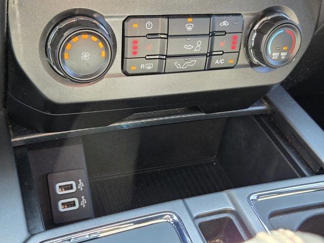 Used 2018 Ford F150 XLT w/ Equipment Group 302A Luxury AWD/4WD image 19