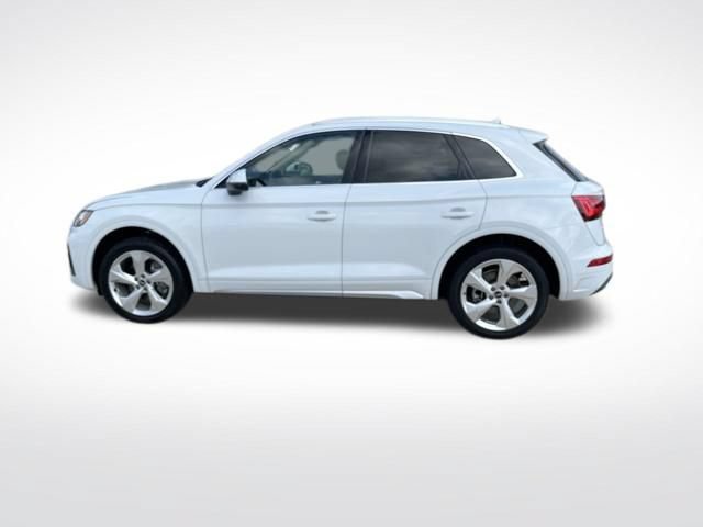Used 2021 Audi Q5 2.0T Premium Plus w/ Premium Plus Package AWD/4WD image 6
