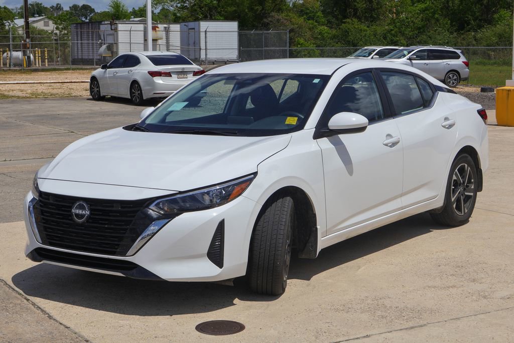 Certified 2025 Nissan Sentra SV image 22