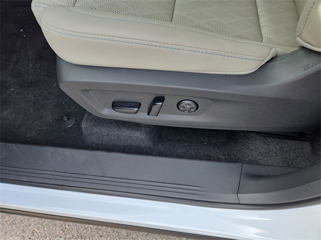 New 2026 Nissan Murano Platinum image 32