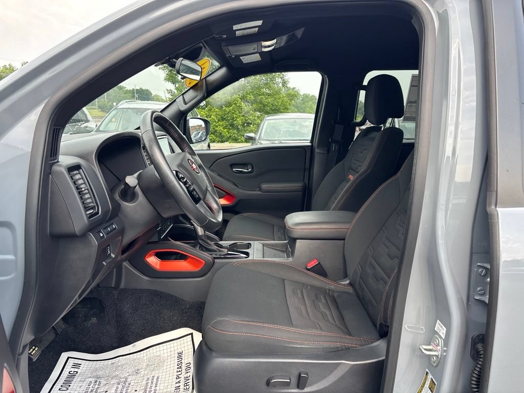 Certified 2024 Nissan Frontier PRO-4X w/ Pro Convenience Package AWD/4WD image 16
