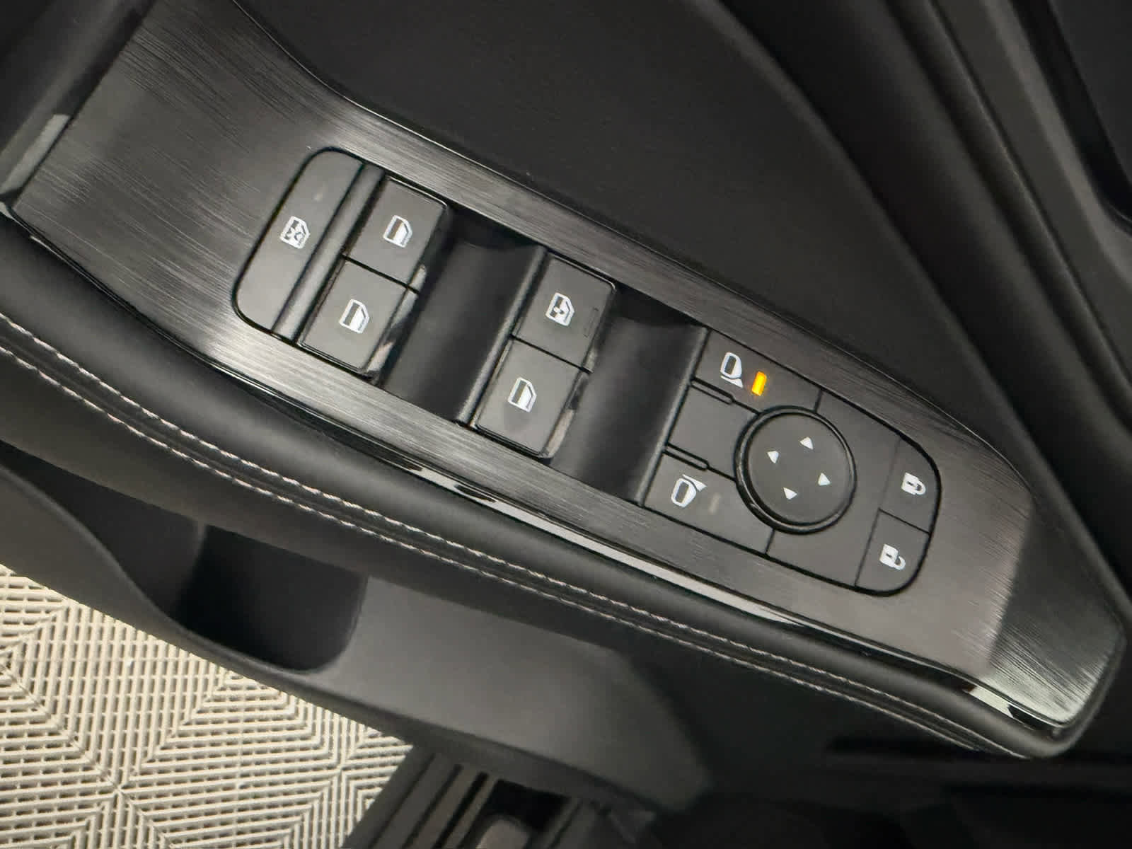 New 2026 Nissan Rogue Dark Armor image 23