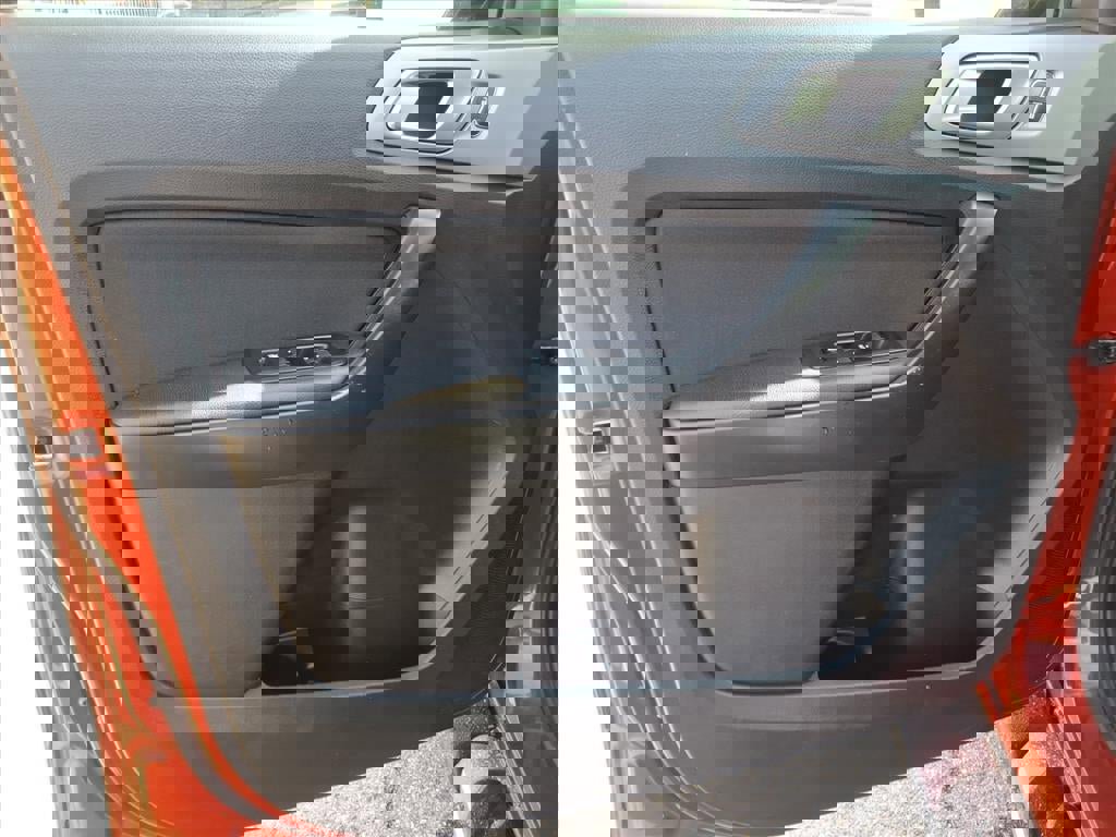 Certified 2019 Ford Ranger XLT w/ Equipment Group 301A Mid image 14