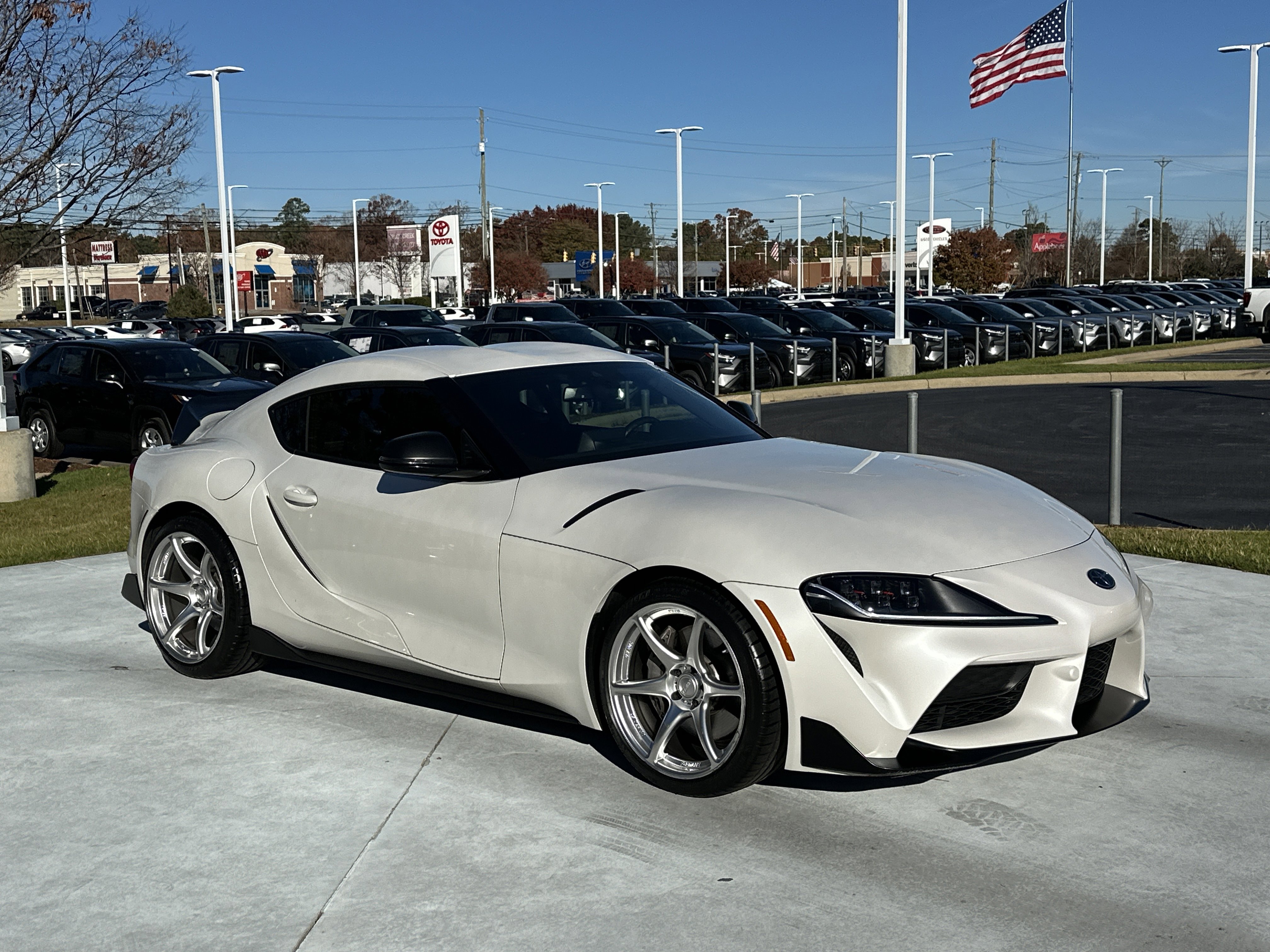 Used 2024 Toyota Supra Premium image 2