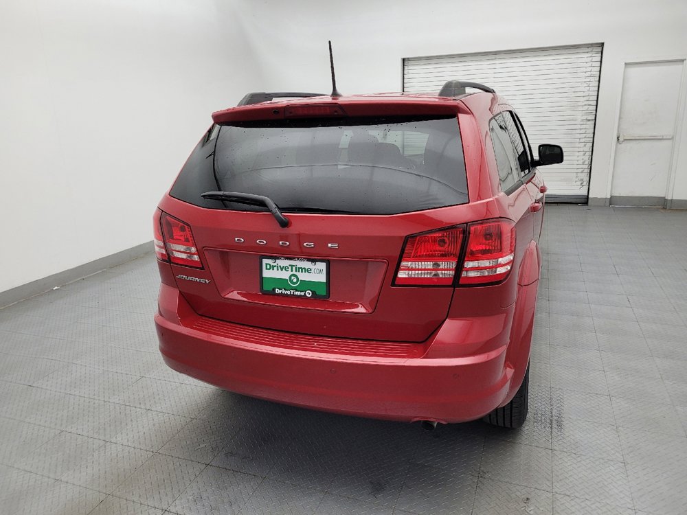 Used 2020 Dodge Journey SE w/ Blacktop Package FWD image 7