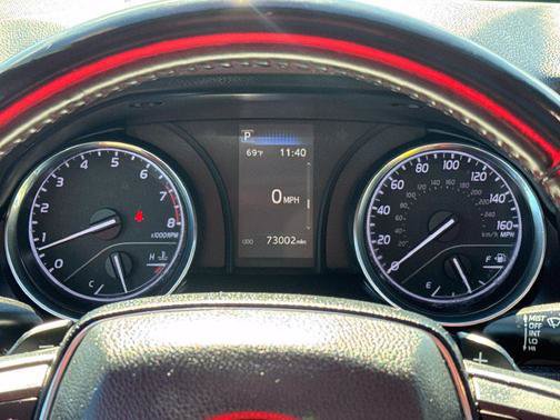 Used 2020 Toyota Camry SE FWD image 16