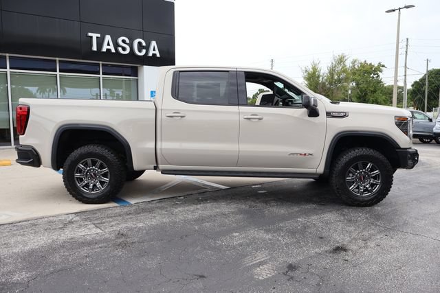 New 2026 GMC Sierra 1500 AT4X AWD/4WD image 9