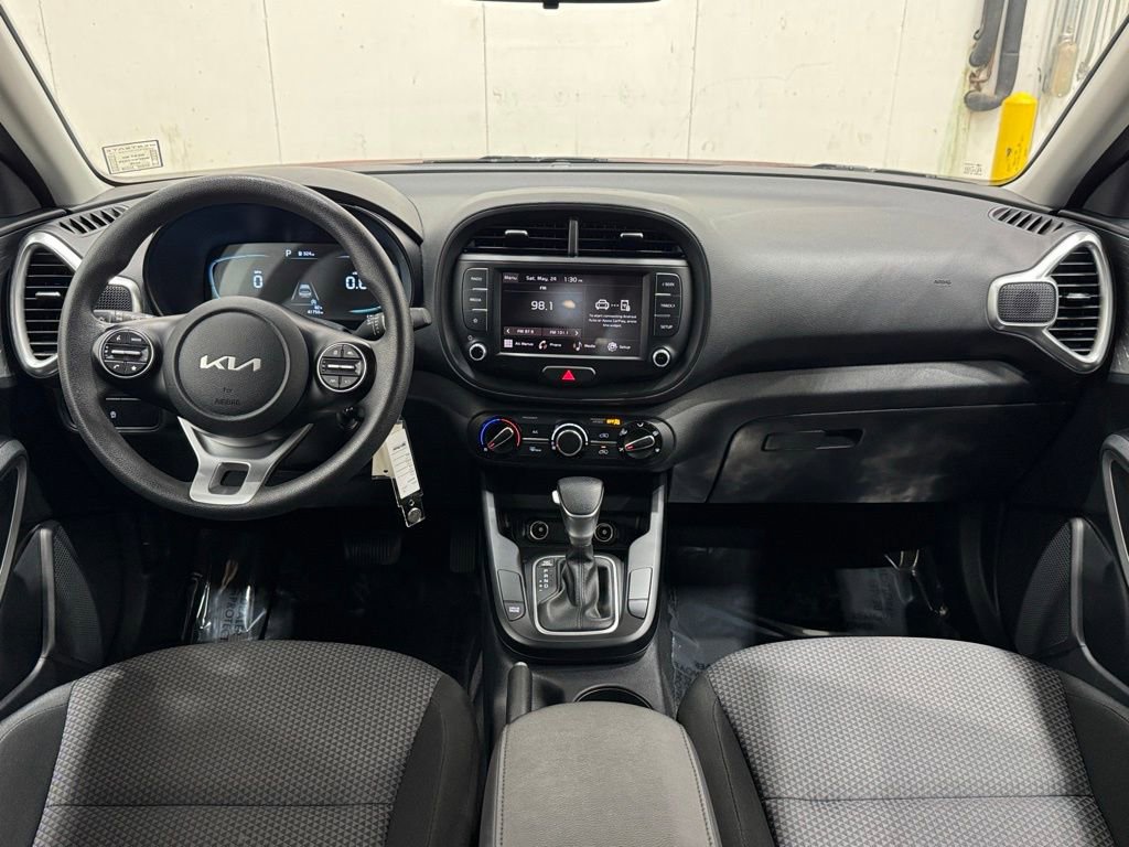 Used 2023 Kia Soul LX w/ Option Group 015 image 22