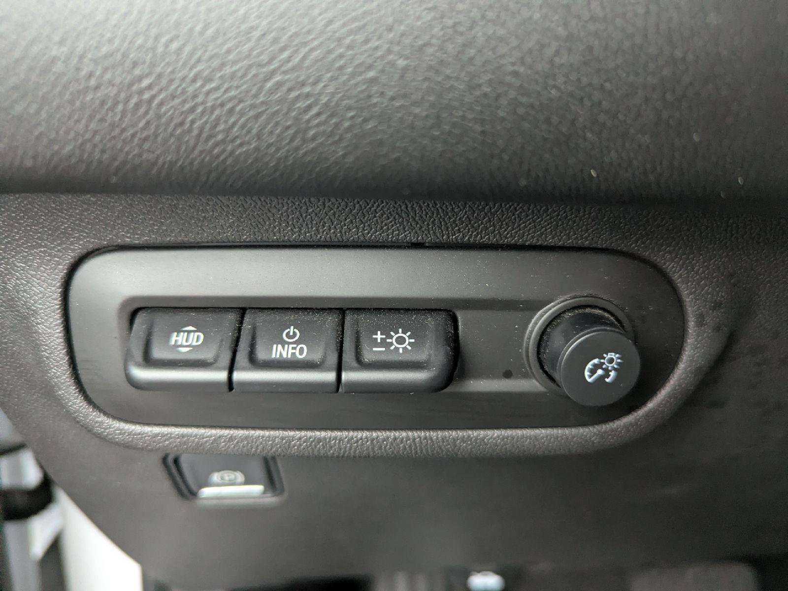 Used 2022 GMC Terrain SLT w/ Infotainment Package II image 25