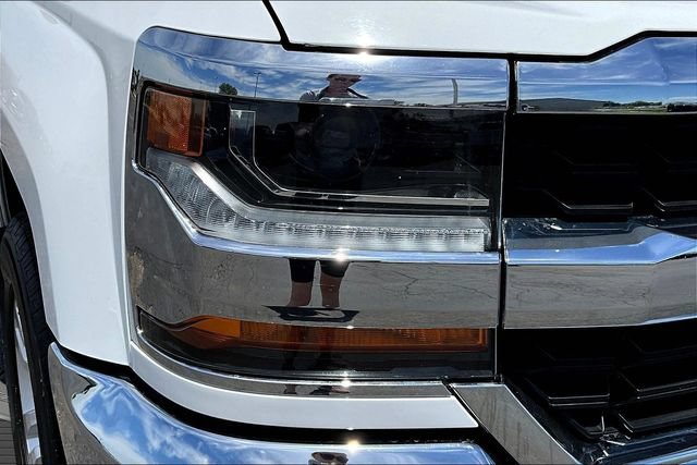 Used 2018 Chevrolet Silverado 1500 LT w/ All Star Edition AWD/4WD image 33