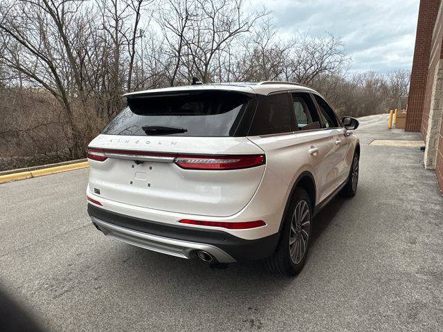 Used 2023 Lincoln Corsair Reserve w/ Equipment Group 201A image 8