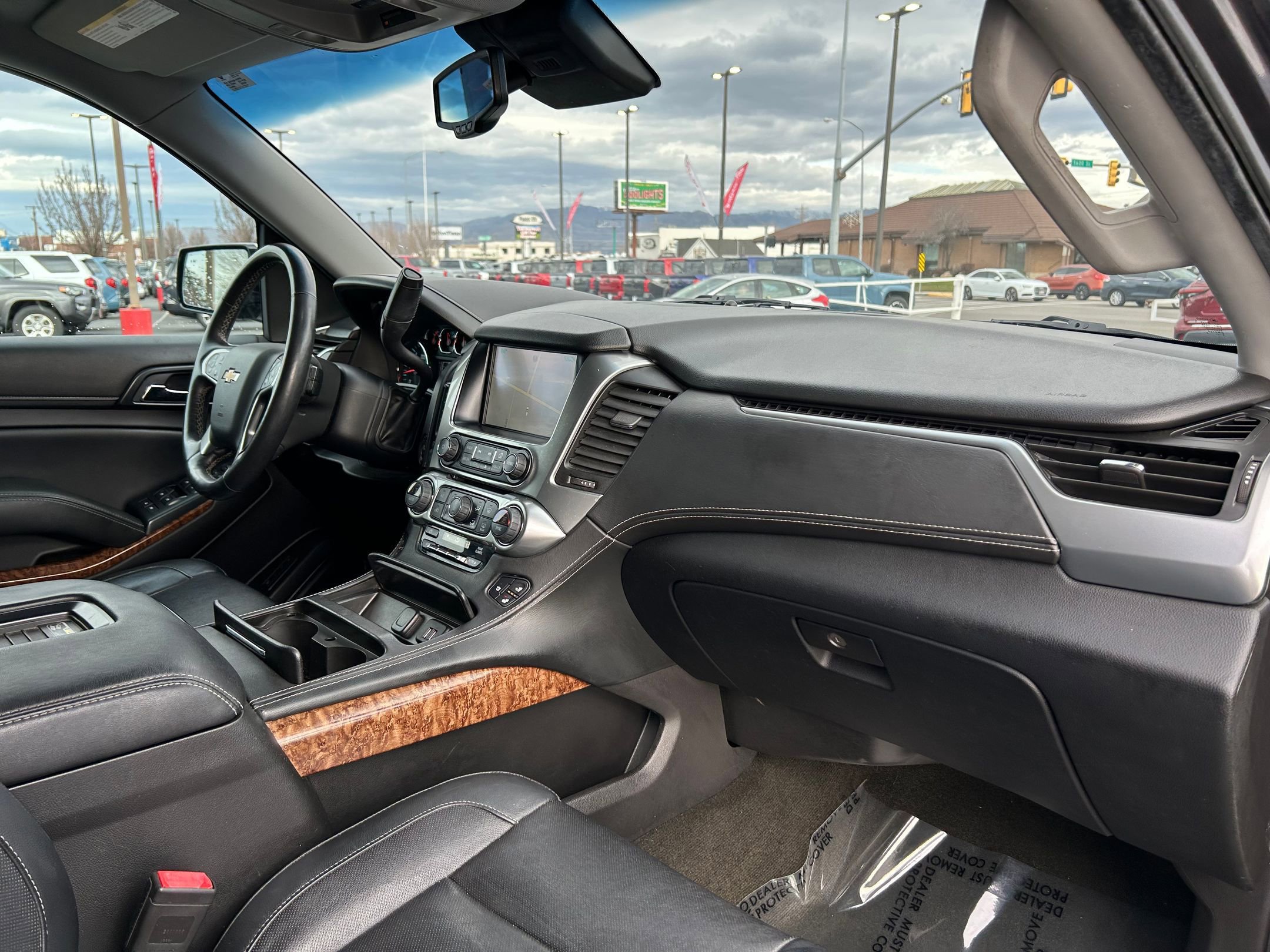 Used 2015 Chevrolet Tahoe LTZ image 31