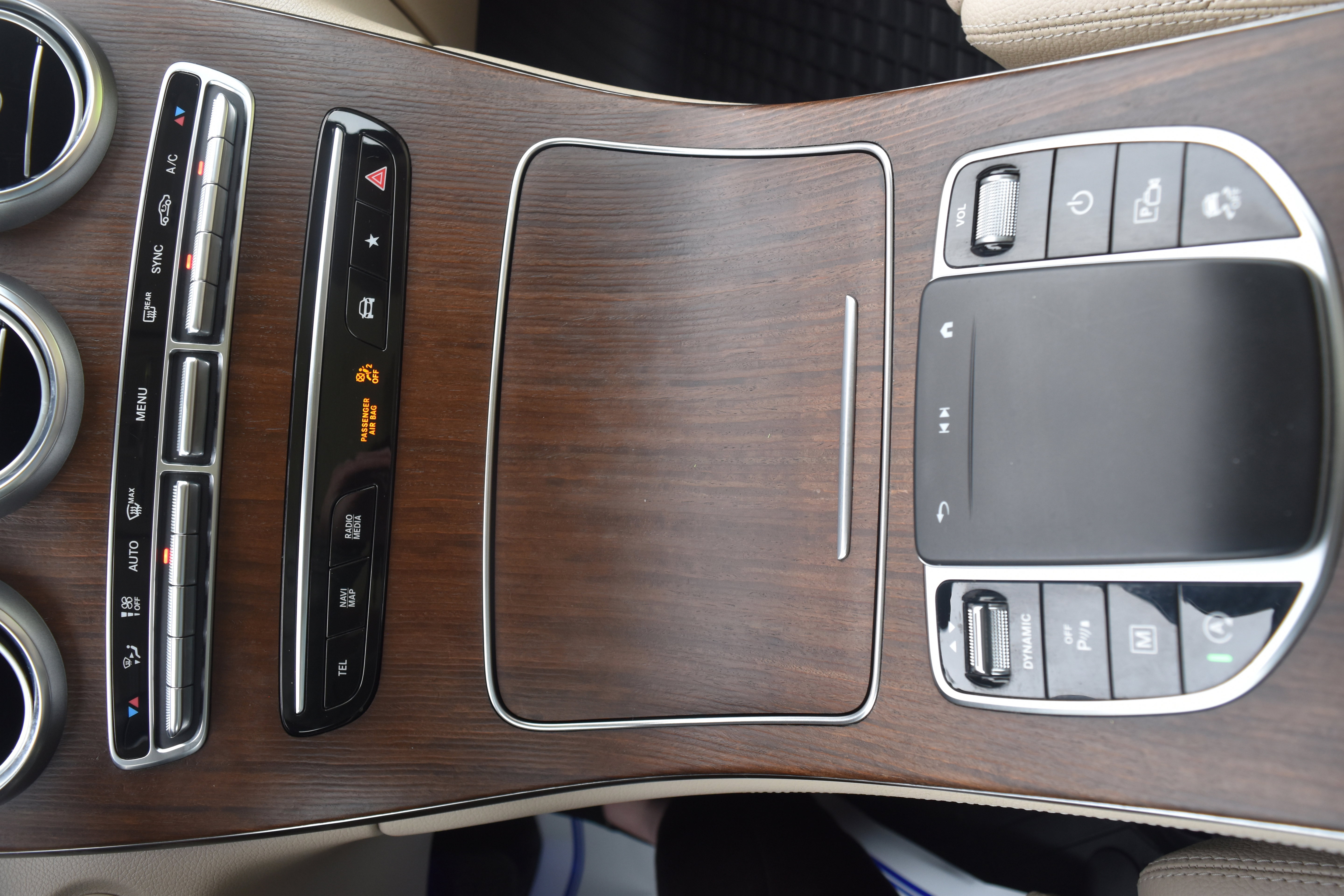 Used 2021 Mercedes-Benz GLC 300 4MATIC image 25