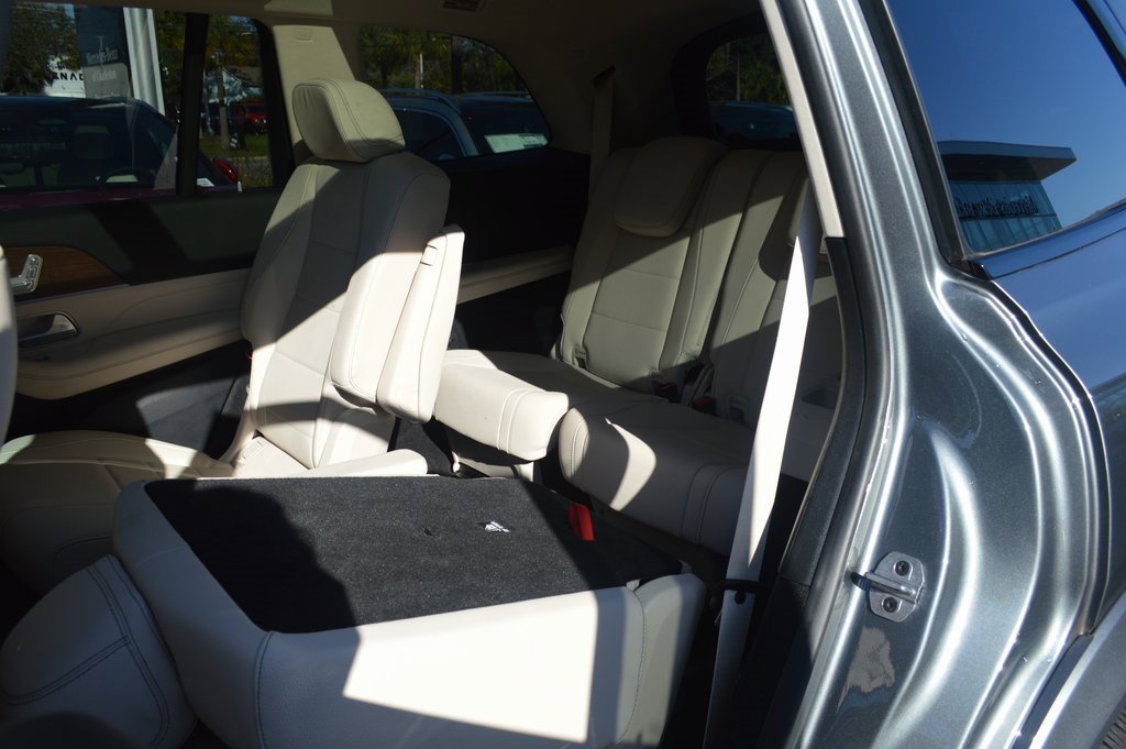 Certified 2023 Mercedes-Benz GLS 450 4MATIC image 38