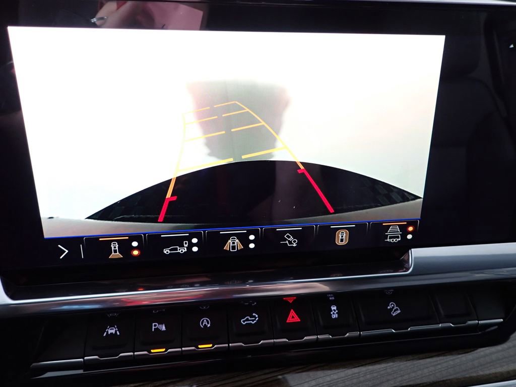 New 2026 Chevrolet Silverado 1500 LT Trail Boss w/ Safety Package image 4