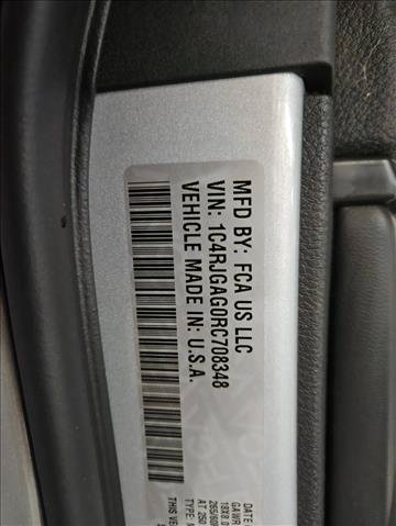 Used 2024 Jeep Grand Cherokee Laredo X RWD image 24