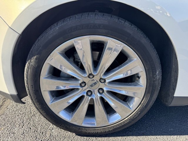 Used 2013 Lincoln MKS AWD image 12