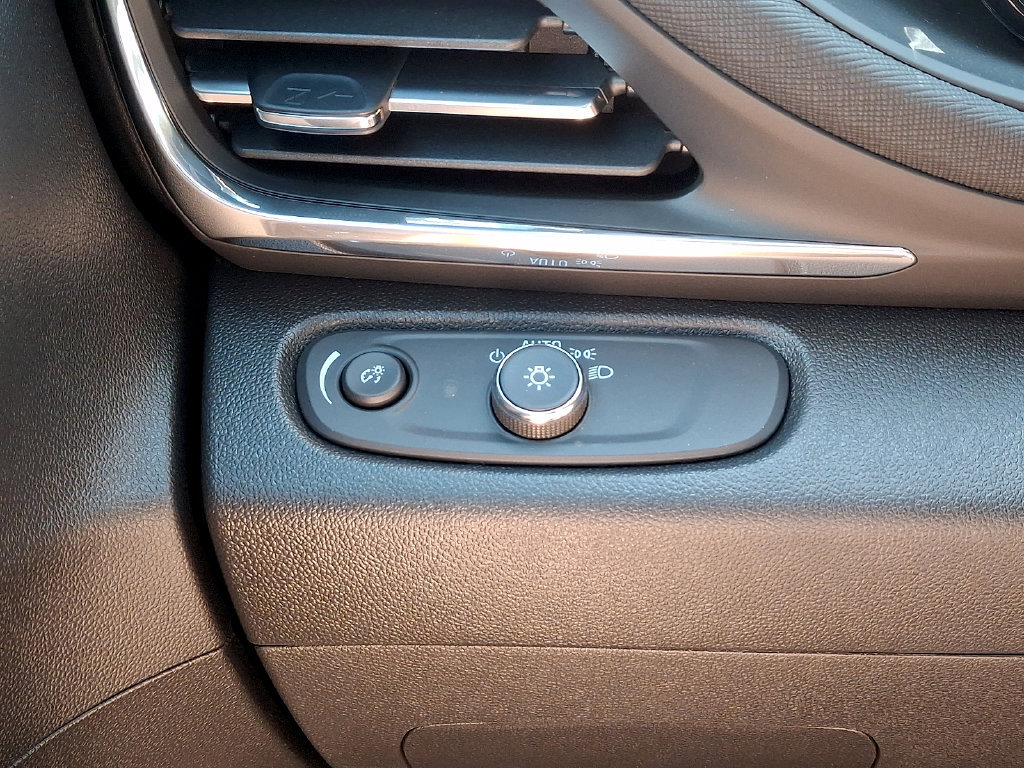 New 2026 Buick Envista Preferred w/ Convenience II Package FWD image 15