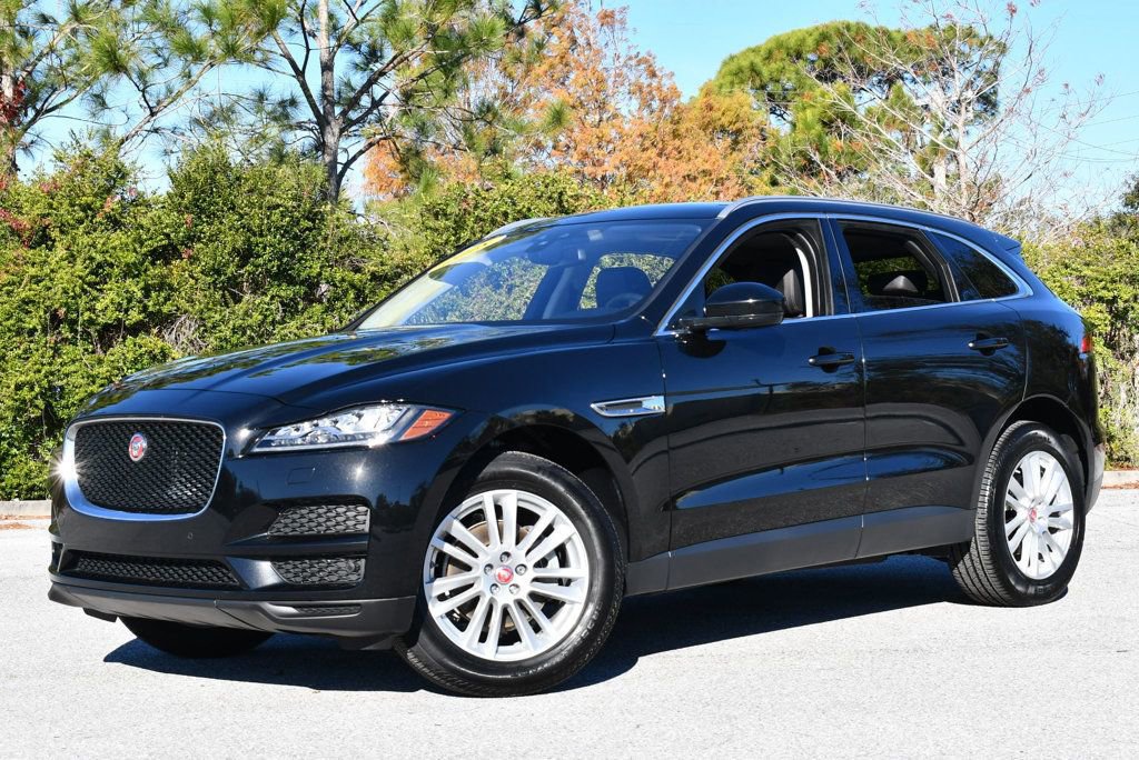 Used 2018 Jaguar F-PACE Prestige image 2