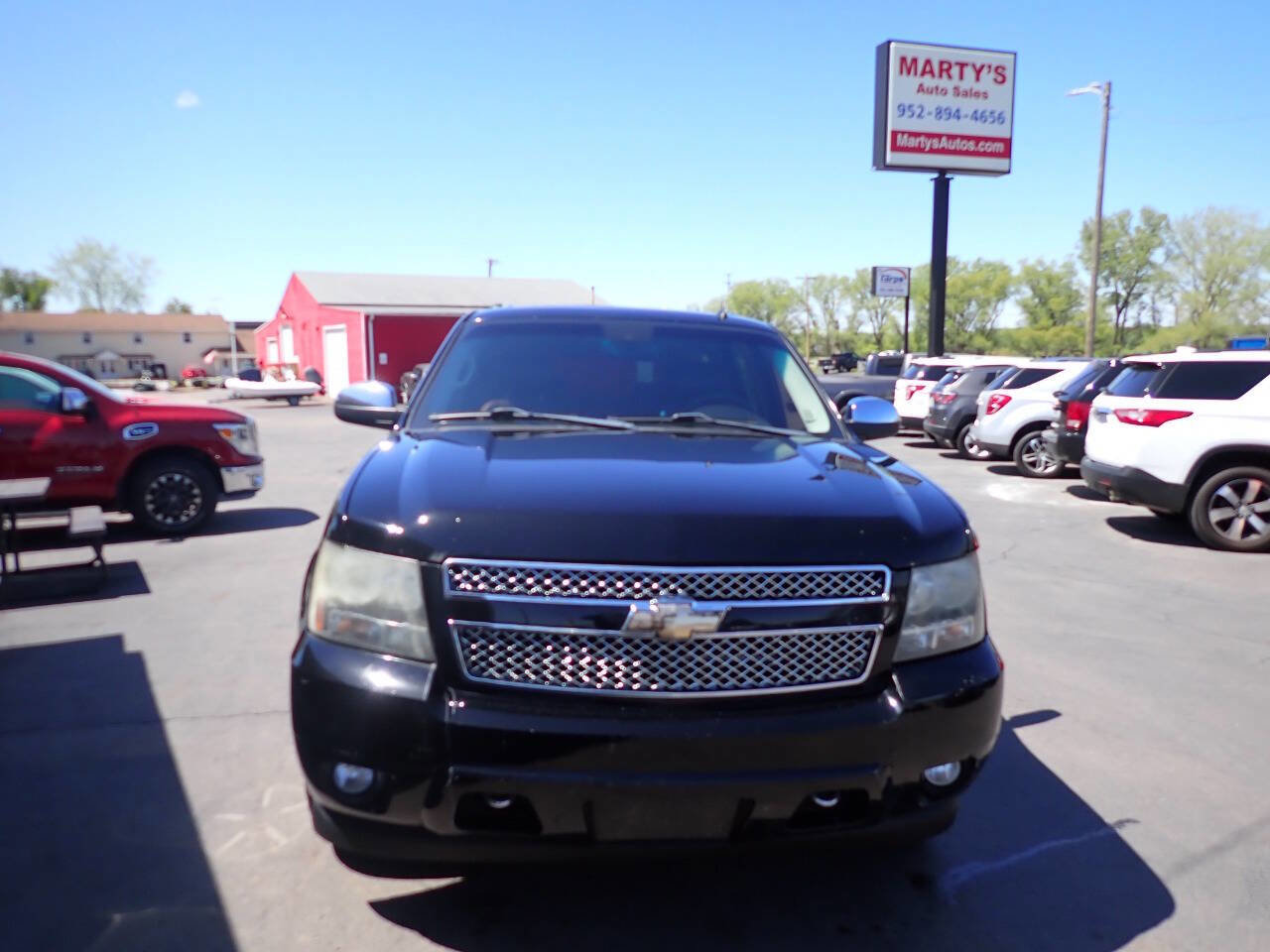 Used 2011 Chevrolet Suburban LTZ AWD/4WD image 2