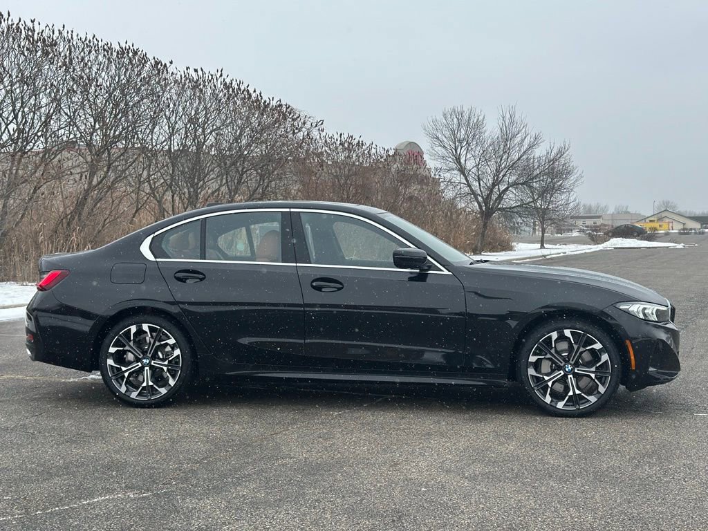 New 2026 BMW 330i xDrive Sedan w/ Premium Package image 8