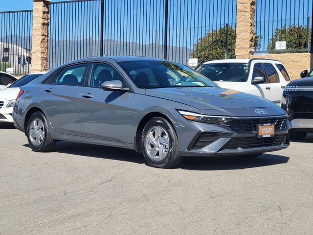 New 2026 Hyundai Elantra SE image 25
