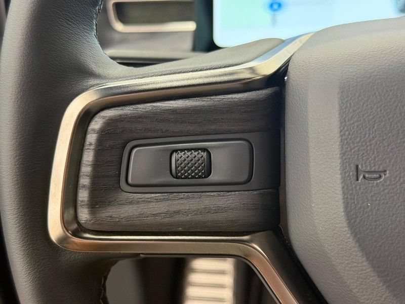 Used 2023 Rivian R1S Adventure AWD/4WD image 16