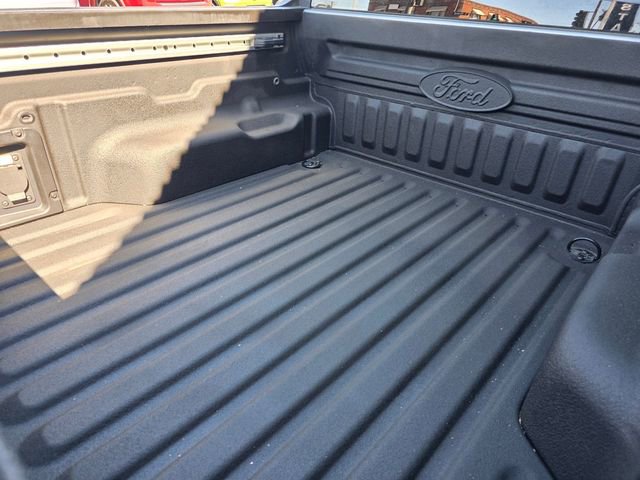 Used 2022 Ford Maverick Lariat w/ Lariat Luxury Package image 11