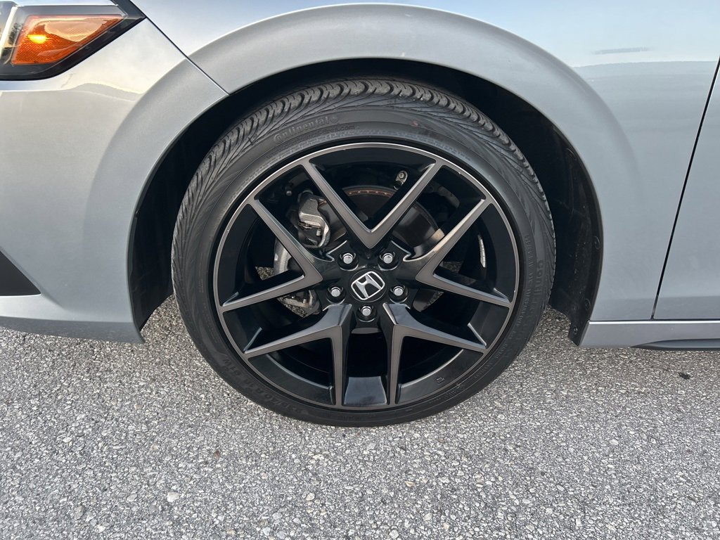 Used 2023 Honda Civic Sport Touring image 6