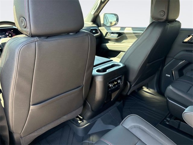 New 2026 Chevrolet Suburban RST w/ Advanced Technology Package image 18