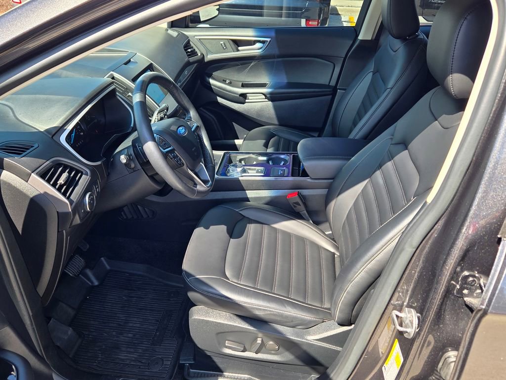 Used 2020 Ford Edge SEL w/ Convenience Package AWD/4WD image 33