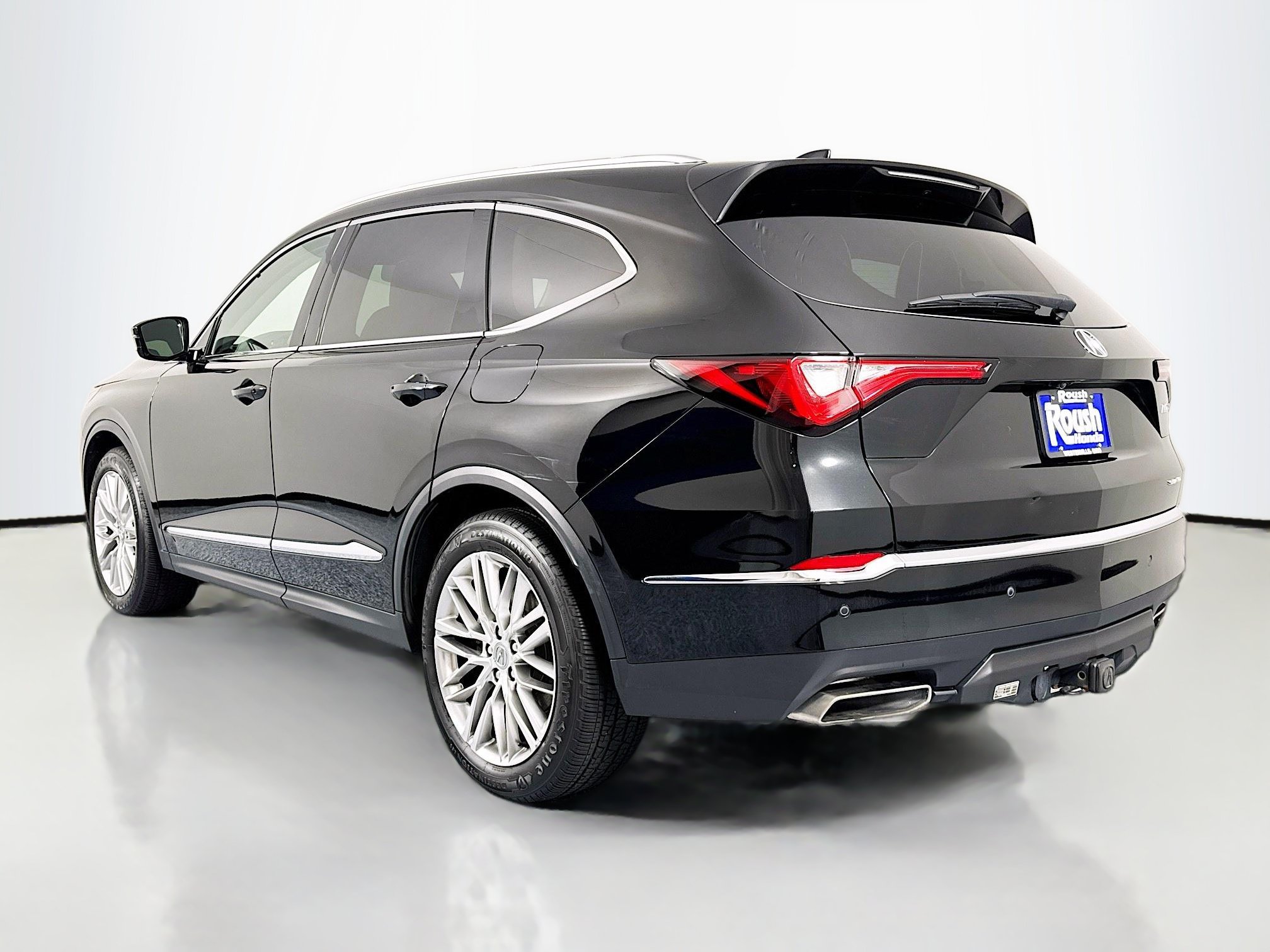Used 2023 Acura MDX SH-AWD w/ Advance Package image 7