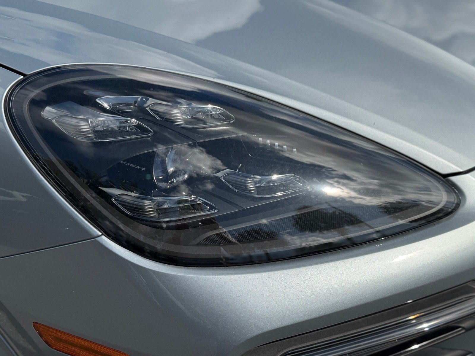 Used 2021 Porsche Cayenne S AWD/4WD image 9