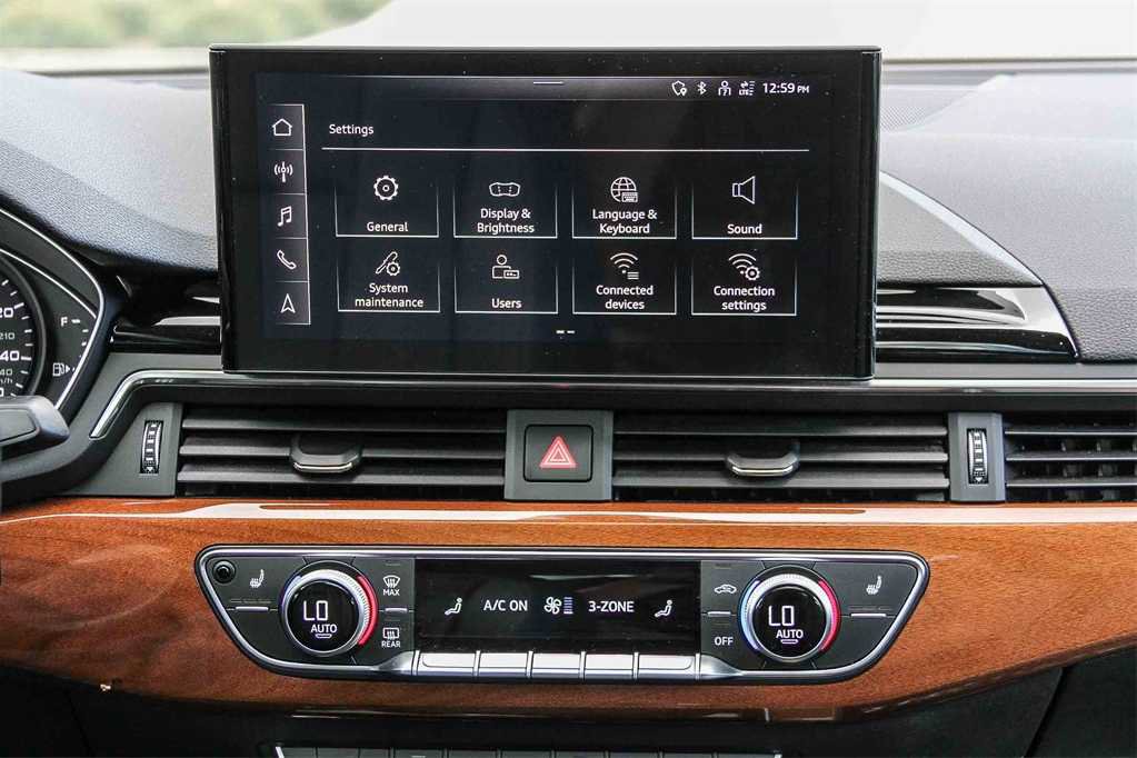 Used 2023 Audi A4 2.0T Premium w/ Convenience Package image 15