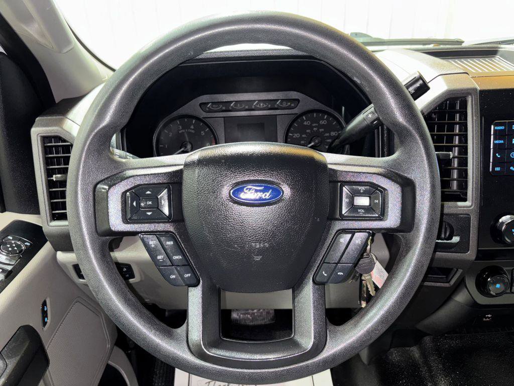 Used 2020 Ford F250 XL w/ Power Equipment Group image 18