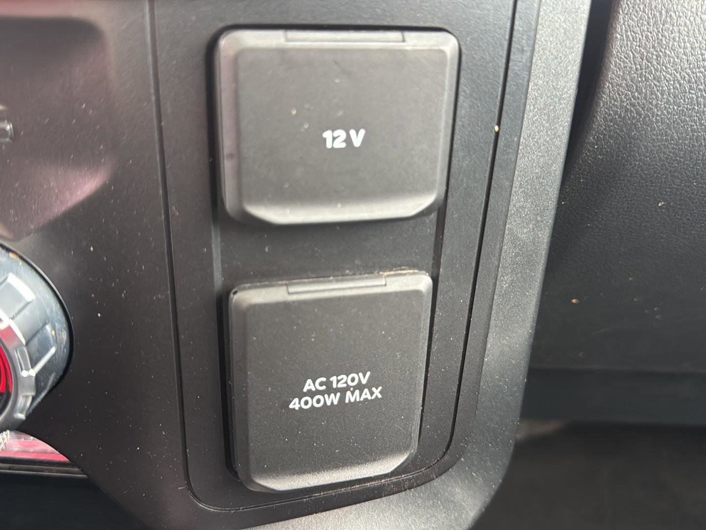 Used 2021 Ford F150 Lariat w/ Equipment Group 502A High image 29