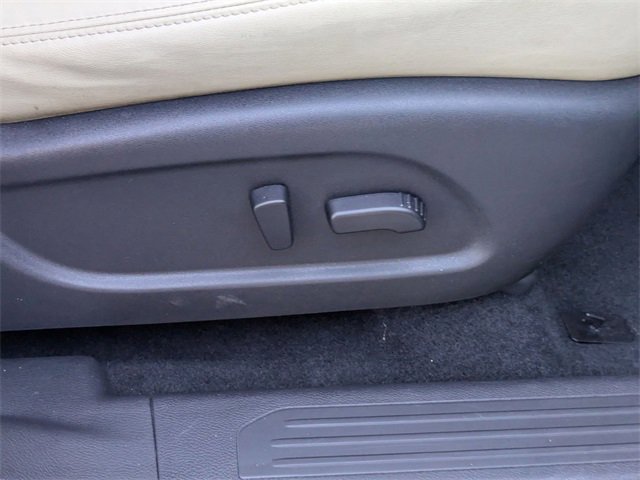 Used 2023 Nissan Murano SV image 35