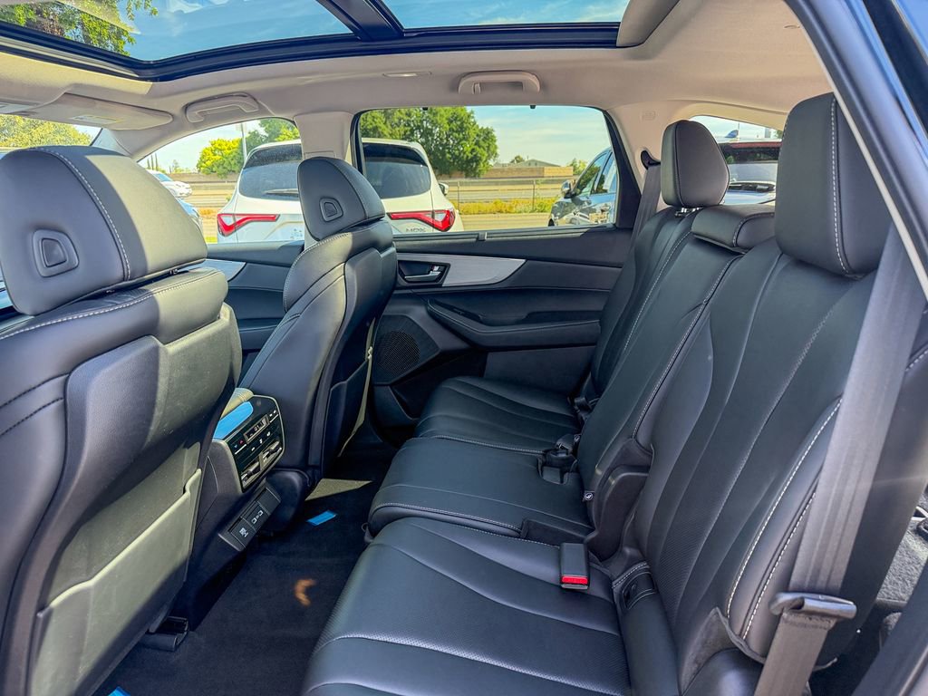 Certified 2023 Acura MDX SH-AWD w/ Technology Package image 23